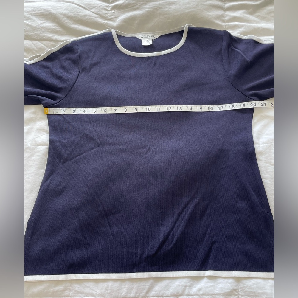 Misook Navy Blue White Trim Short Sleeve Knit Blouse Top | M - Picture 6 of 10